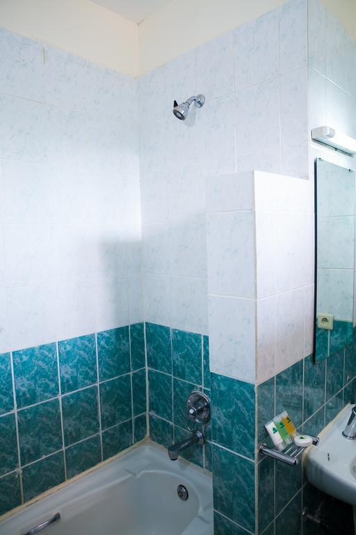 Gorillas City Centre Hotel Kigali Kamer foto