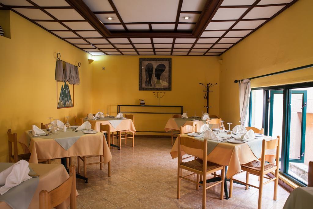 Gorillas City Centre Hotel Kigali Buitenkant foto